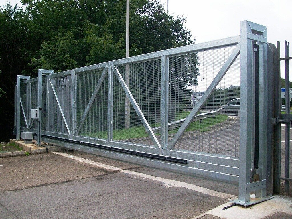 cantilever-gates-houston