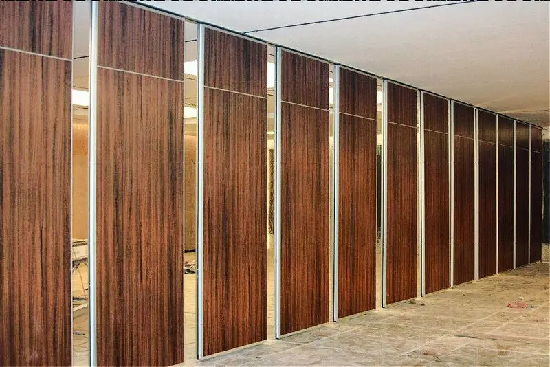 accordion-partition-door