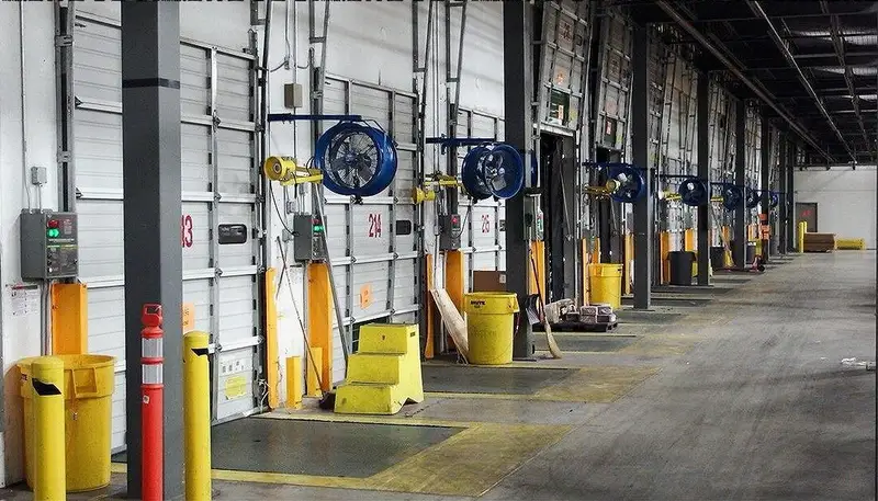 loading-dock-lights-houston-texas