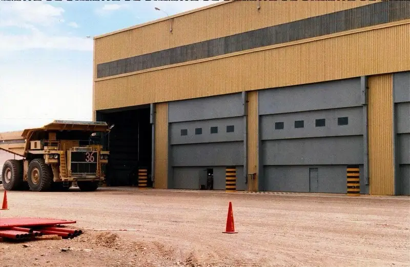 vertical-lift-door-img